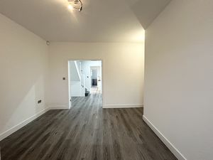 Photo 9- click for photo gallery